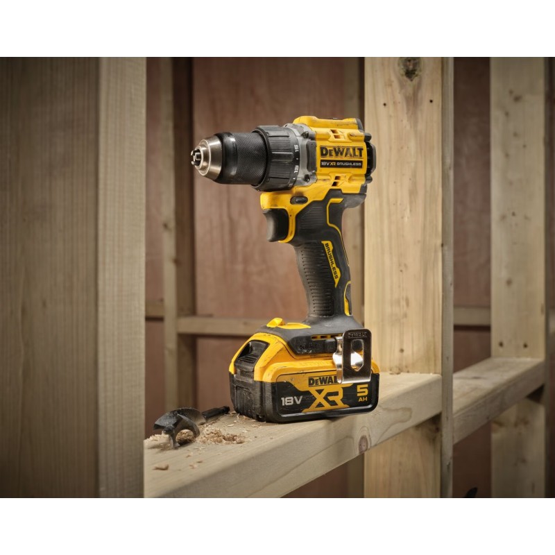 Дриль-шуруповерт акумуляторний безщітковий DeWALT DCD794P2T