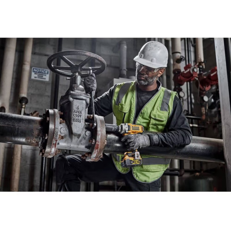 Гайковерт ударный аккумуляторный бесщёточный DeWALT DCF891N Гайковерт ударный аккумуляторный бесщёточный DeWALT DCF891N