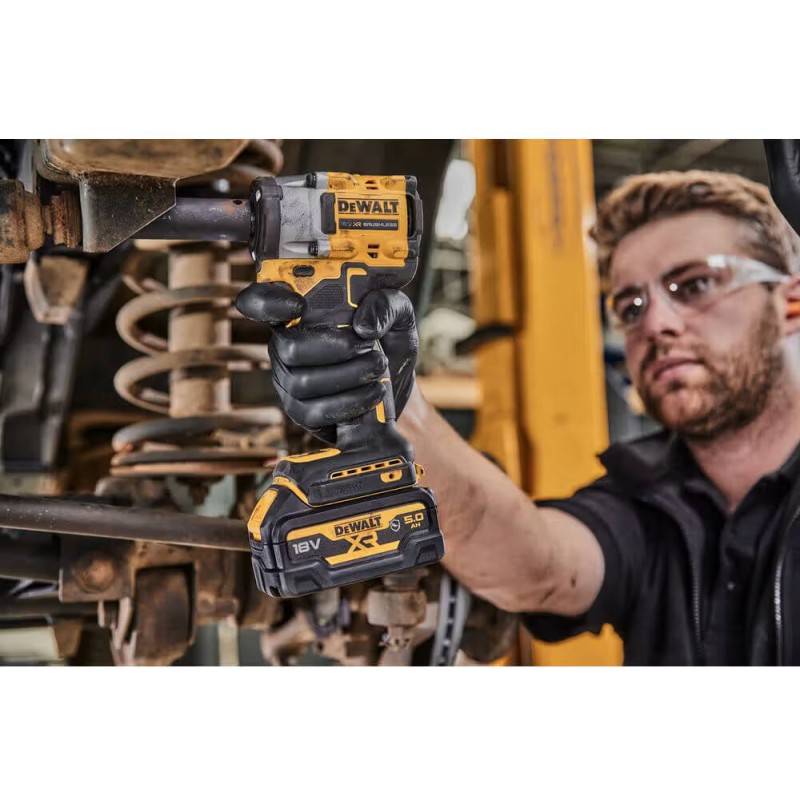 Гайковерт ударный аккумуляторный бесщёточный DeWALT DCF923P2G Гайковерт ударный аккумуляторный бесщёточный DeWALT DCF923P2G