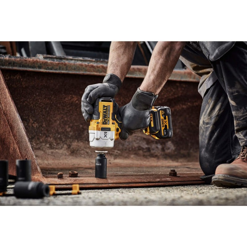 Гайковерт ударный аккумуляторный бесщёточный DeWALT DCF961N Гайковерт ударный аккумуляторный бесщёточный DeWALT DCF961N