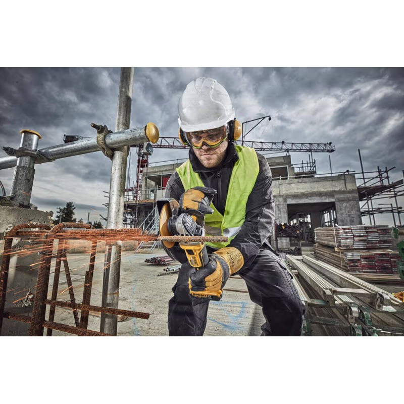 Шліфмашина кутова - болгарка акумуляторна безщіткова DeWALT DCG405P3 Шліфмашина кутова - болгарка акумуляторна безщіткова DeWALT DCG405P3