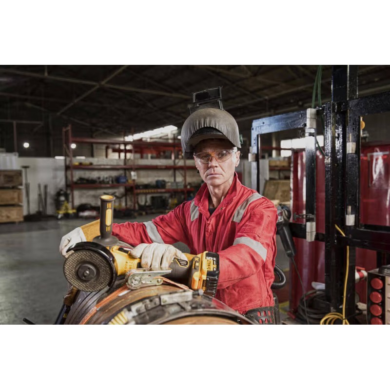 Шліфмашина кутова - болгарка акумуляторна безщіткова DeWALT DCG405P3 Шліфмашина кутова - болгарка акумуляторна безщіткова DeWALT DCG405P3