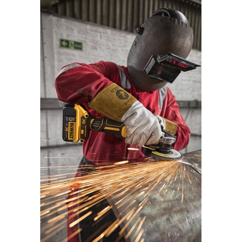 Шліфмашина кутова - болгарка акумуляторна безщіткова DeWALT DCG405P3 Шліфмашина кутова - болгарка акумуляторна безщіткова DeWALT DCG405P3