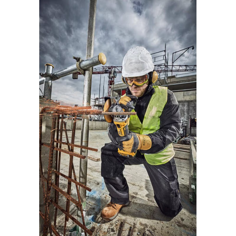Шліфмашина кутова - болгарка акумуляторна безщіткова DeWALT DCG405P3 Шліфмашина кутова - болгарка акумуляторна безщіткова DeWALT DCG405P3