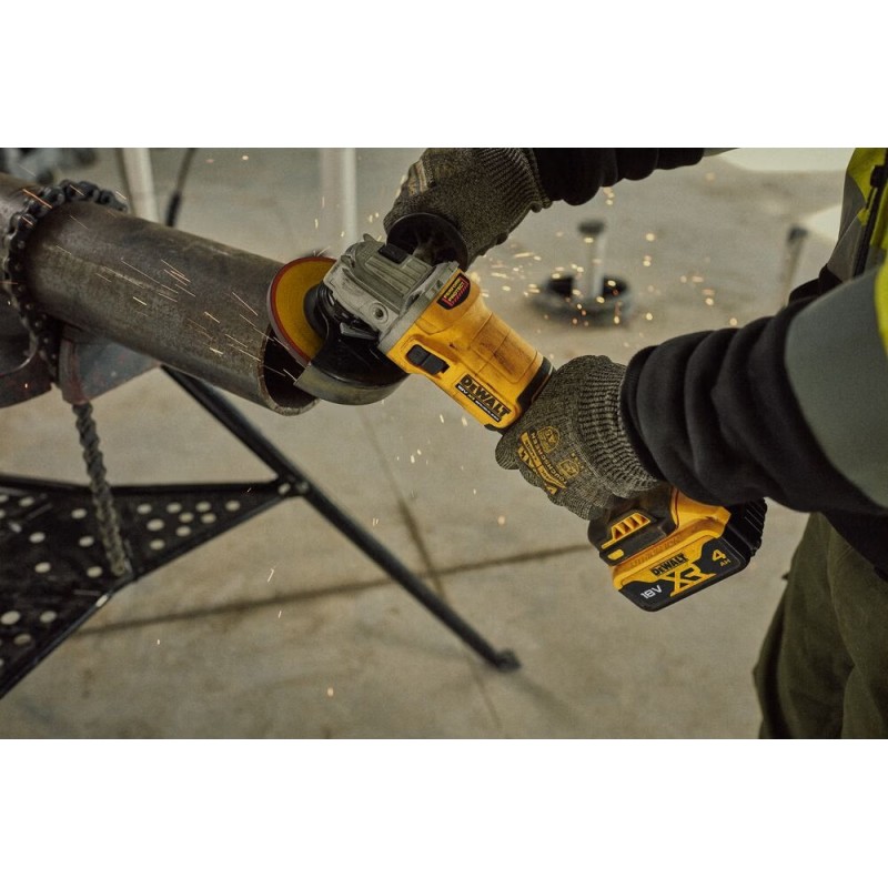 Шлифмашина угловая - болгарка аккумуляторная бесщёточная DeWALT DCG407M1T