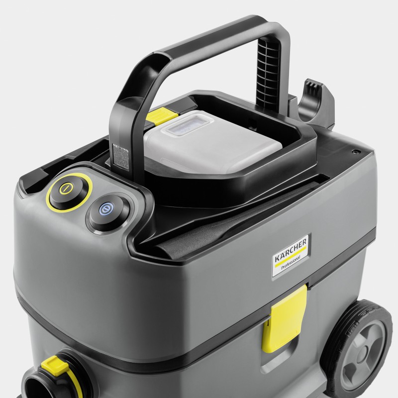 Профессиональный пылесос  Karcher T 10/1 Bp