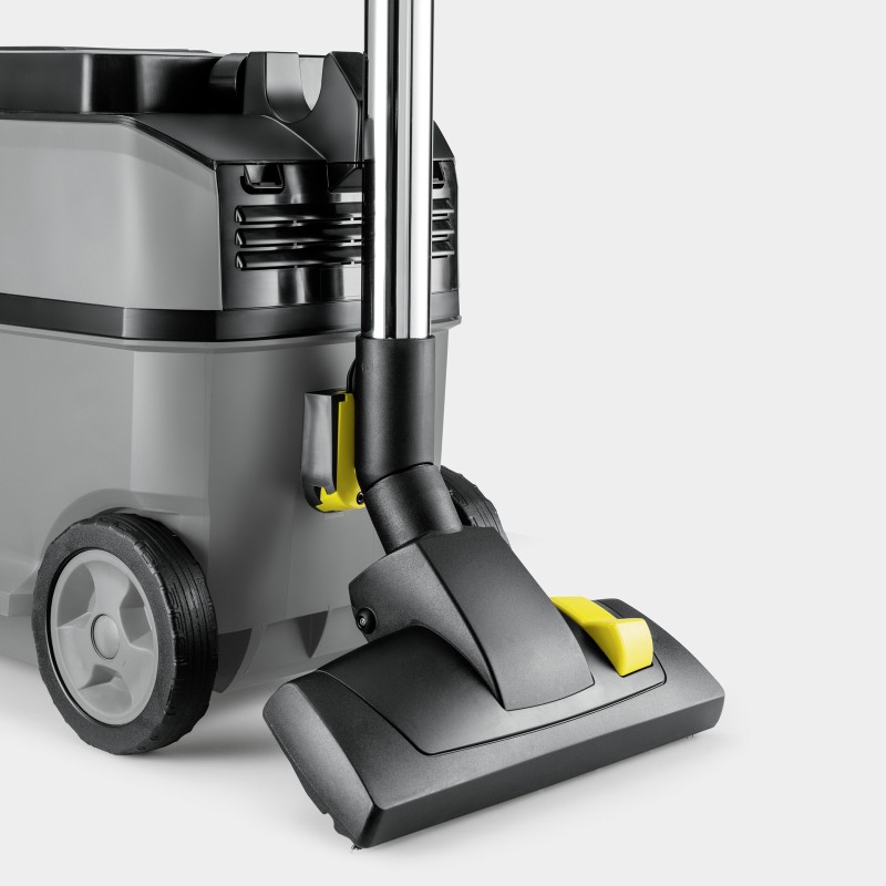Профессиональный пылесос  Karcher T 10/1 Bp